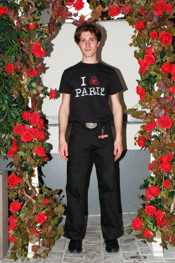 The "I Love Paris" T-shirt